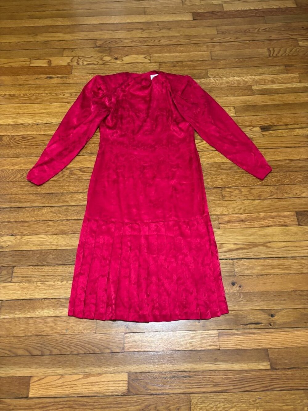 Vintage Argenti Dresses Womens Silk Dress Size 6 Red Button Up Burnout Midi